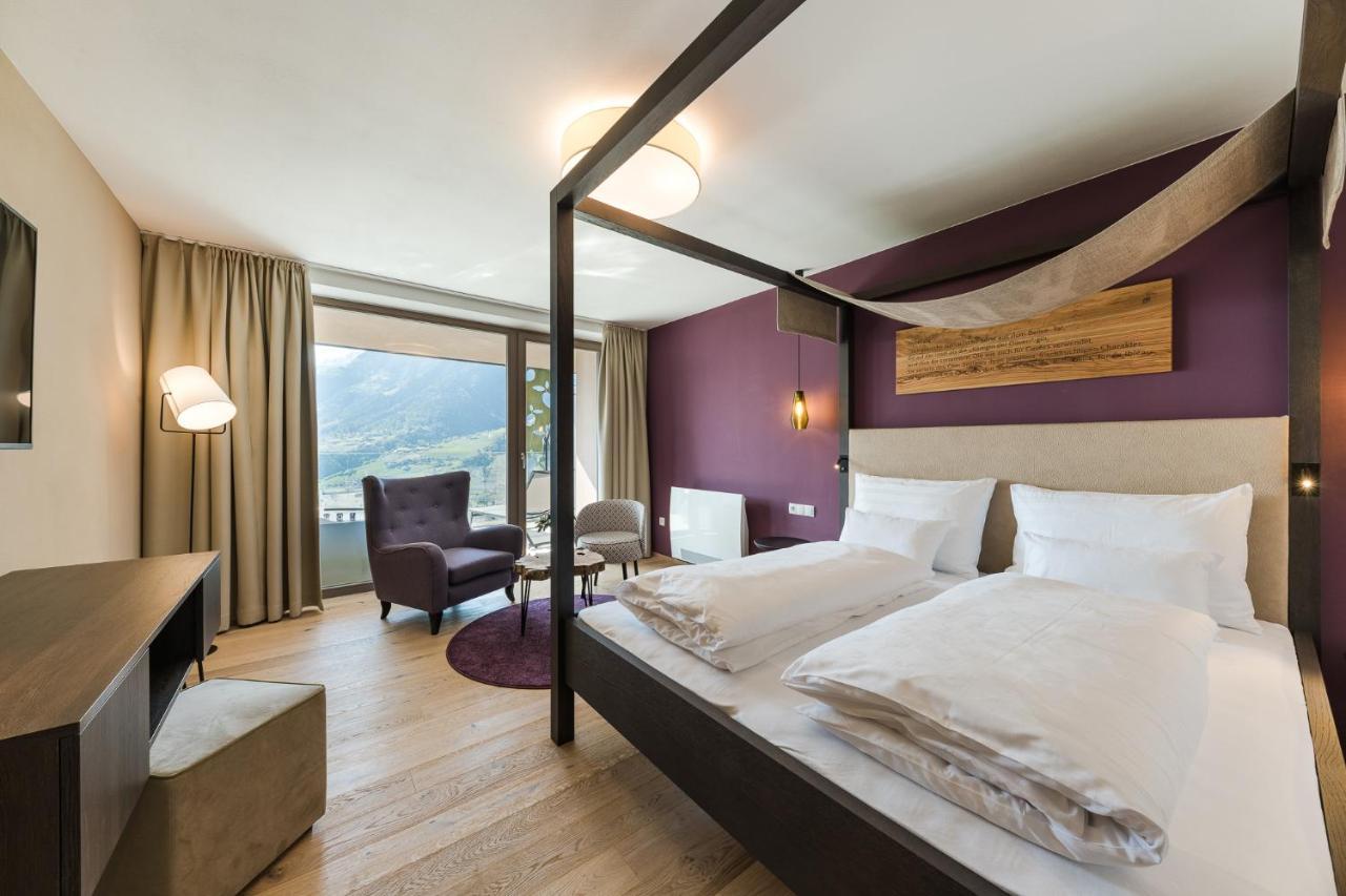 Oliven- & Genusshotel Hirzer Schenna Exterior photo