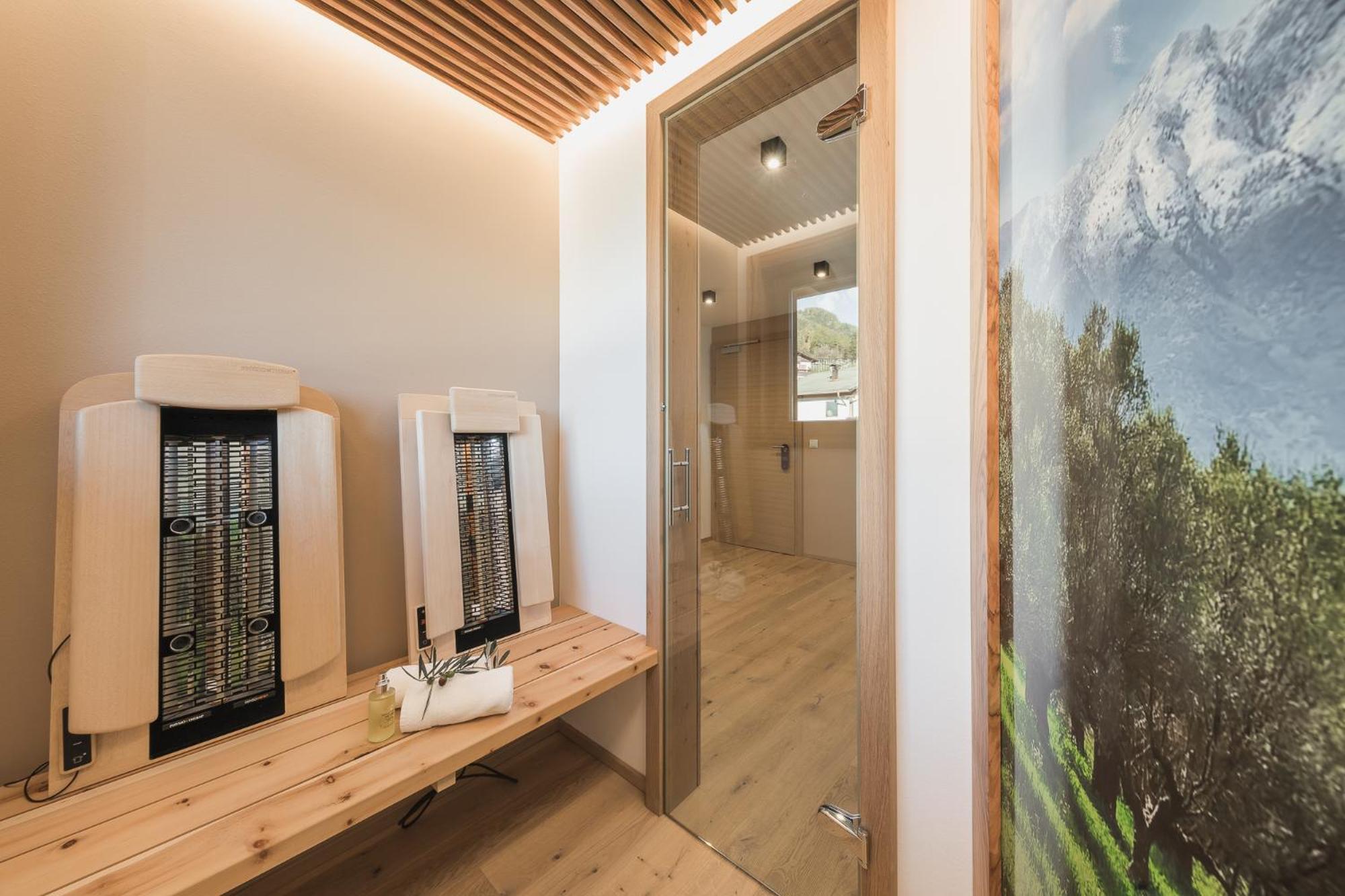 Oliven- & Genusshotel Hirzer Schenna Room photo